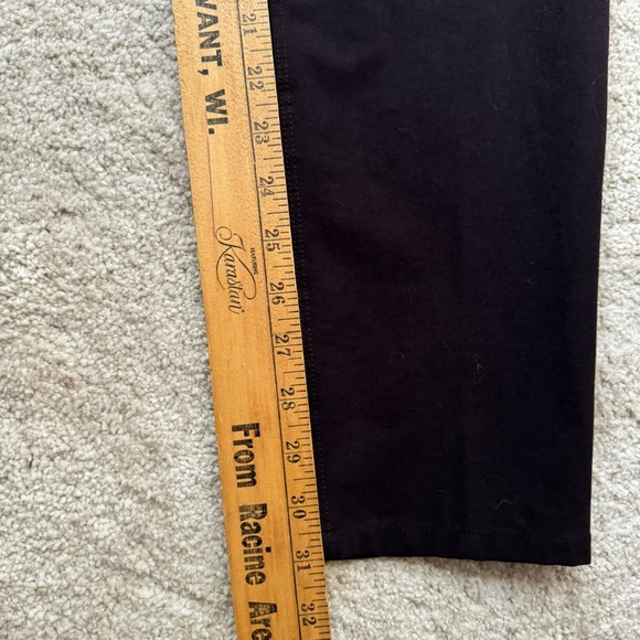 ARCTERYX ladies’ Levon pant in dark purple “Dimma” color 12 - Picture 5 of 10